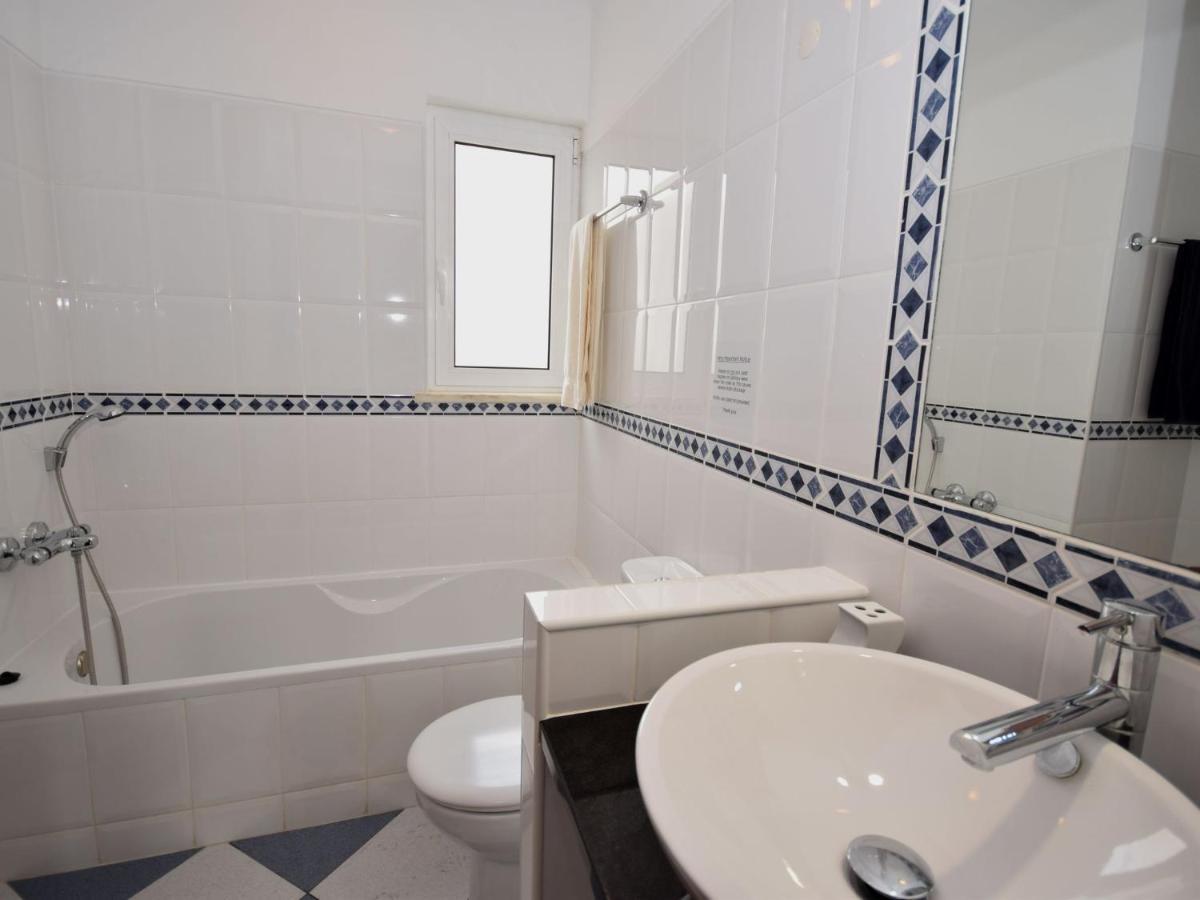 Fantastic Villa With Private Swimming Pool Albufeira Exteriör bild