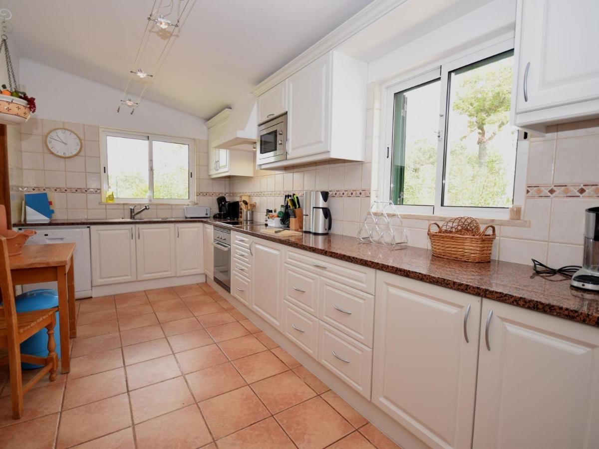 Fantastic Villa With Private Swimming Pool Albufeira Exteriör bild